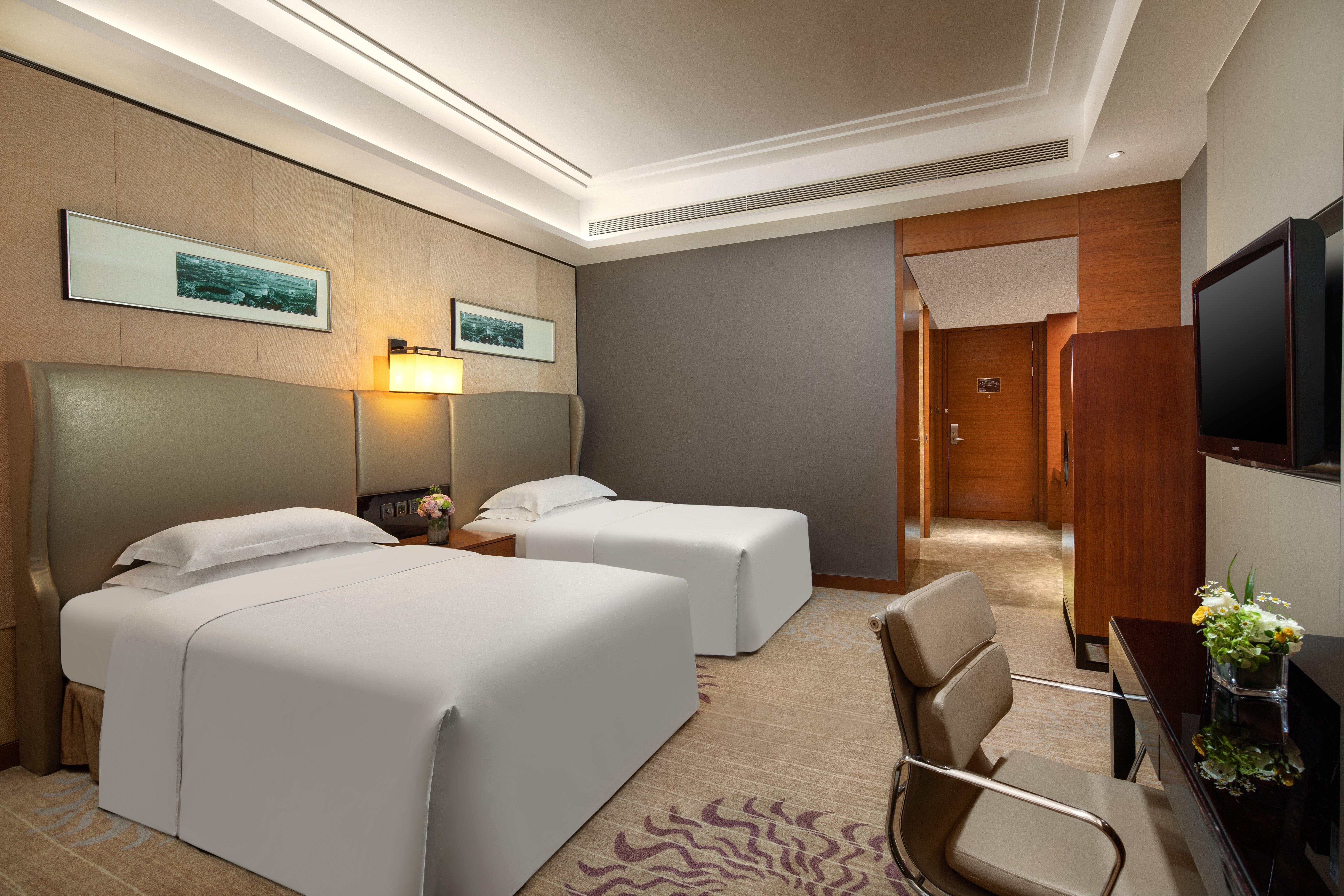 Отель Crowne Plaza Huizhou By Ihg Экстерьер фото